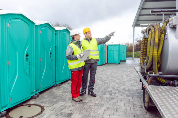 Best Portable Restroom Setup and Delivery  in Farmville, NC