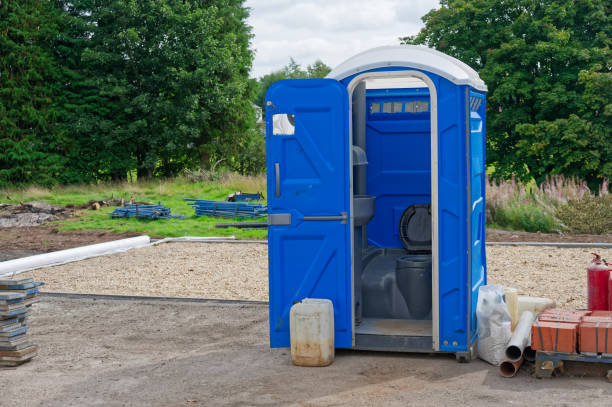 Best Standard Portable Toilet Rental  in Farmville, NC